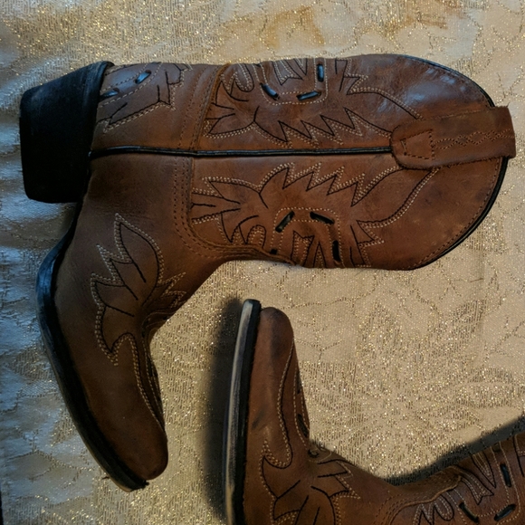 Little girls cowboy boots - Picture 3 of 8